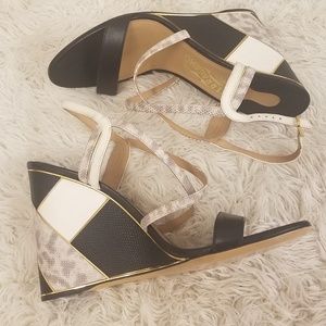 100% Authentic Salvatore Ferragamo